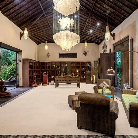 Lautan Kupu - Kupu Villas Kuta Lombok Esterno foto