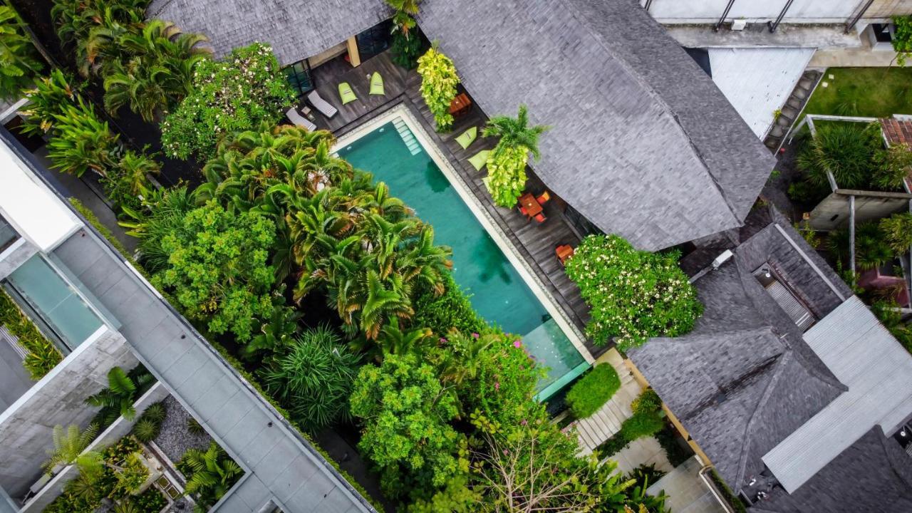 Lautan Kupu - Kupu Villas Kuta Lombok Esterno foto